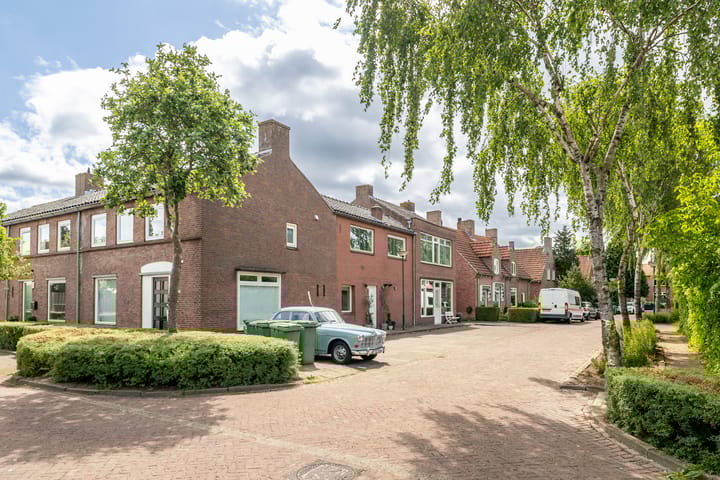 Nieuwstraat 10 in Teteringen
