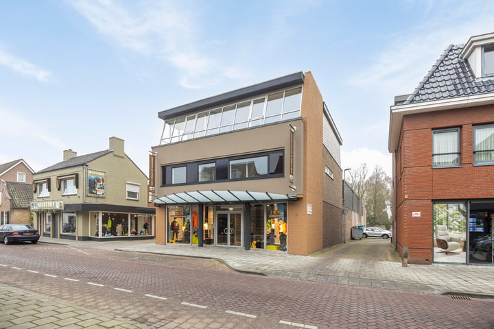 Nieuwstraat 14A in Made