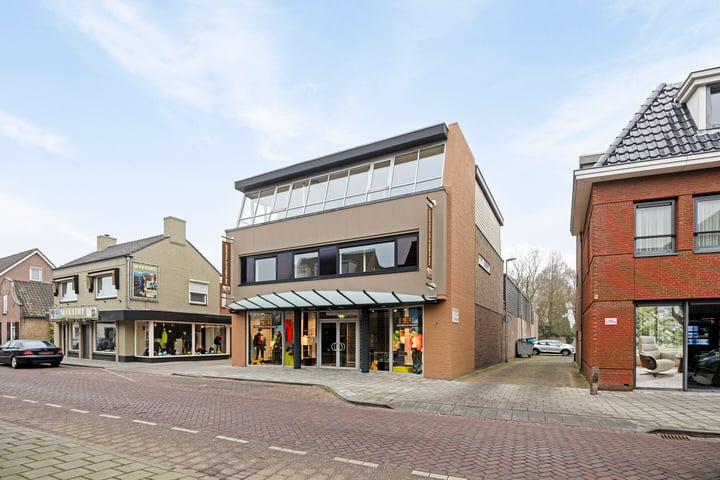 Nieuwstraat 14B in Made