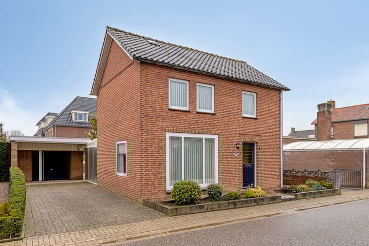 Photo of property Nieuwstraat 2, Oeffelt