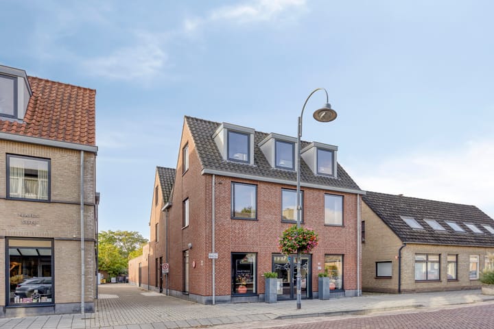 Nieuwstraat 23B in Made
