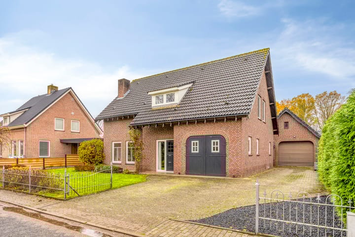 Photo de la maison Nieuwstraat 2B, Lithoijen