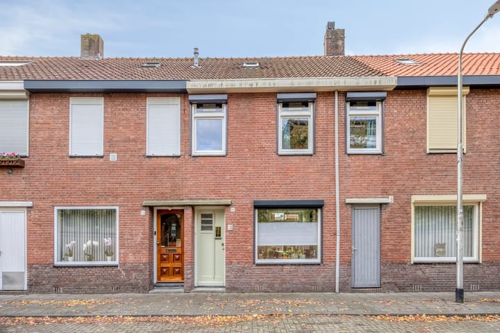 Nieuwstraat 86 dans Tilburg photo