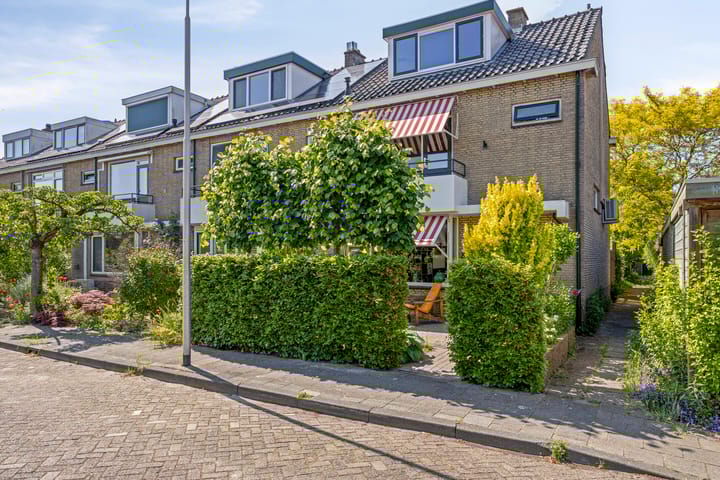 Nieuwveenstraat 2 in Nootdorp