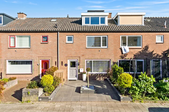 Nieuwveenstraat 27 in Nootdorp foto