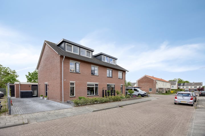 Nijberslaan 5 in Steenwijkerwold