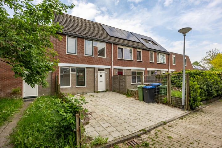 Nijensteinheerd 125 in Groningen Foto
