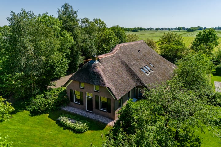 Nijeveense Bovenboer 20 in Nijeveen