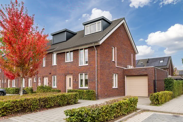Photo of property Nijlandlaan 61F, Veldhoven