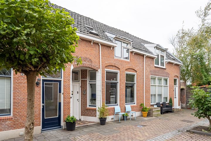 Nijverheidstraat 6 in 's-Gravenzande