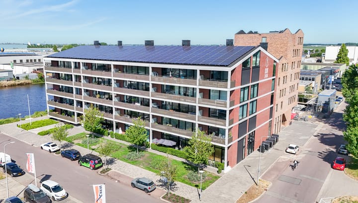 Nijverheidsweg 42 in Alphen aan den Rijn
