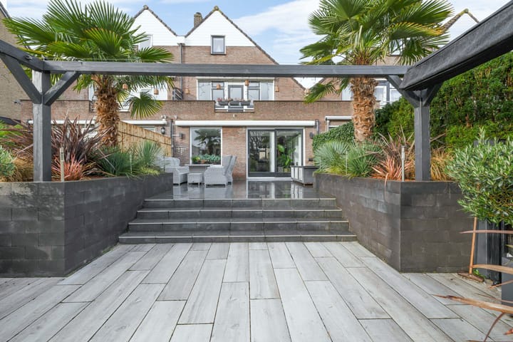 Nolensstraat 25 dans Naaldwijk photo