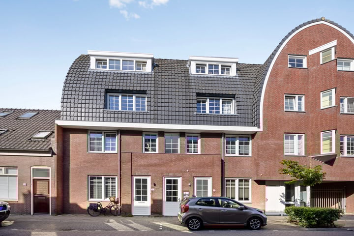 Noord-Besterdstraat 15a in Tilburg