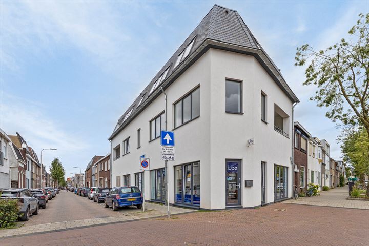 Noord-Besterdstraat 70-02 in Tilburg