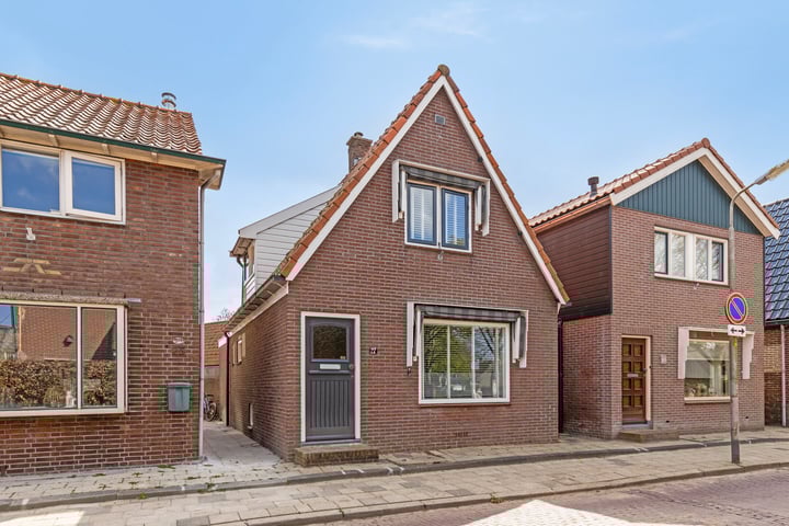 Noord-Gesterweg 27 in Den Oever