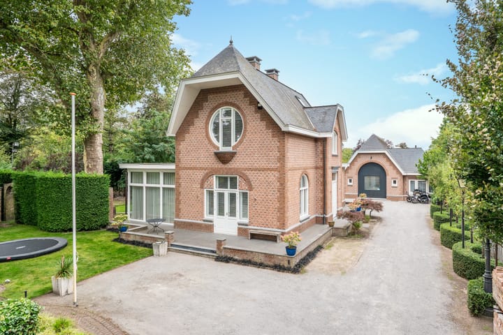 Noord Parallelweg 21 in Helmond