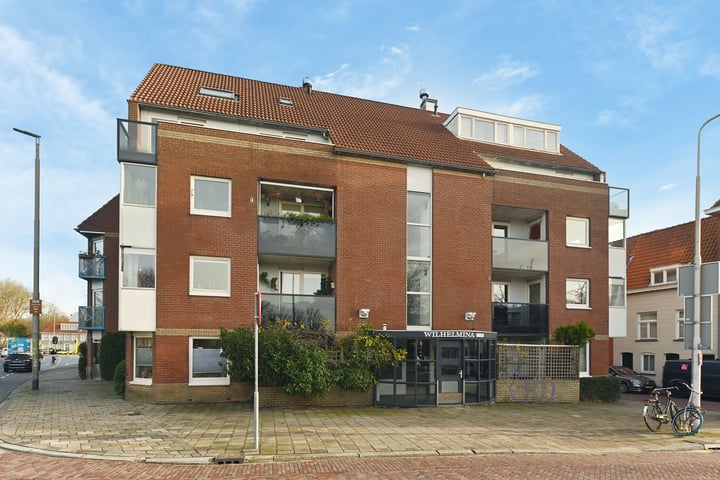 Noordeinde 102 in Delft