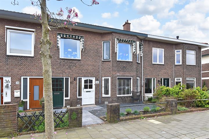 Noordenburglaan 32 in Voorburg