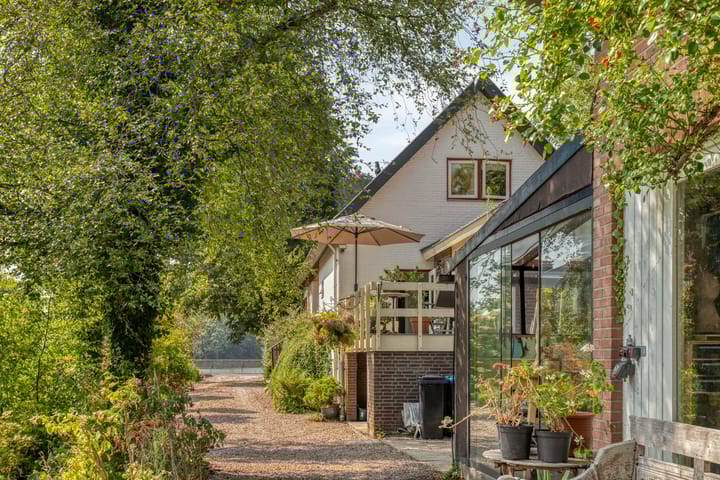 Noorderhemweg 31 in Roelofarendsveen