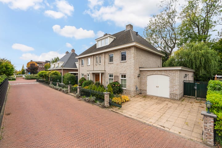 Noorderhoeve 4 in Barendrecht