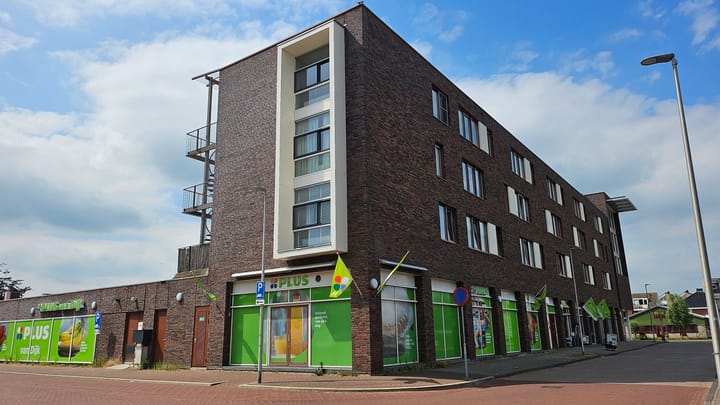 Noordplein 47 in Roelofarendsveen