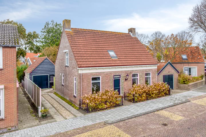 Noordweg 12 in Serooskerke