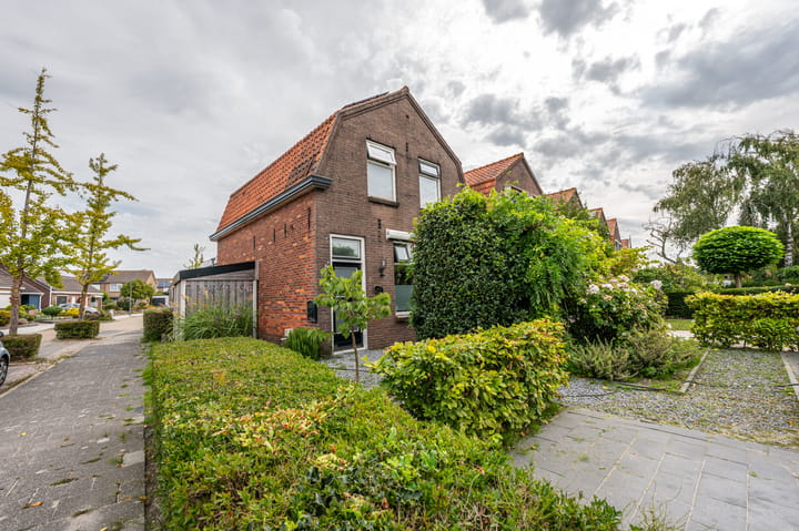 Photo of property Noordweg 65, Serooskerke
