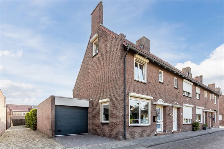 Noordzeedijk 27 in Stampersgat