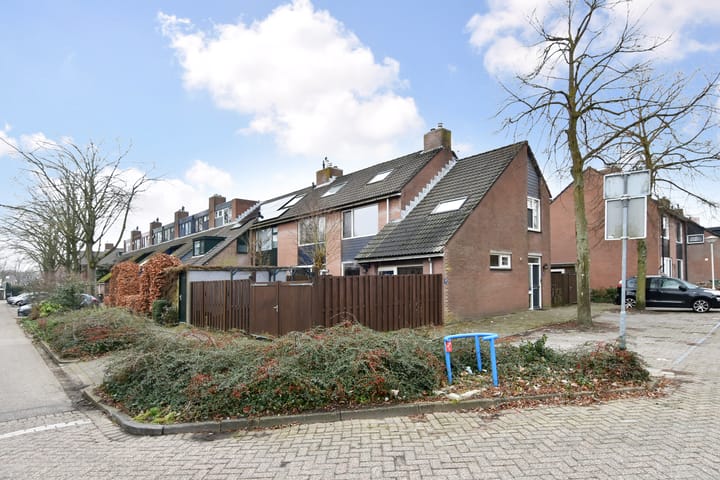 Noraschouw 2 in Zoetermeer