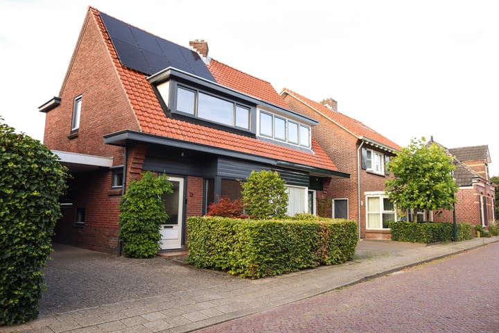 Noteboomstraat 13 in Winterswijk foto