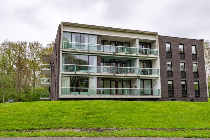 Photo of property Notoaristuun 16, Grootegast
