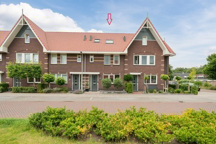 Nova Zembla 46 in Noord-Scharwoude photo