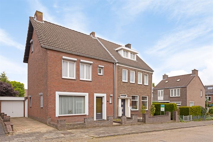 Nuinhofstraat 33a in Nuth