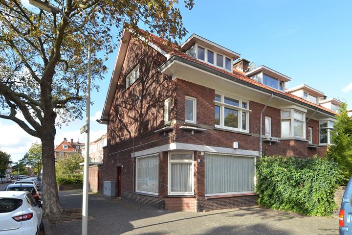 Photo of property Nunspeetlaan 212C, 's-Gravenhage