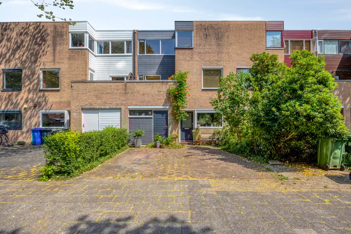 Nystadstraat 70 in Rotterdam foto