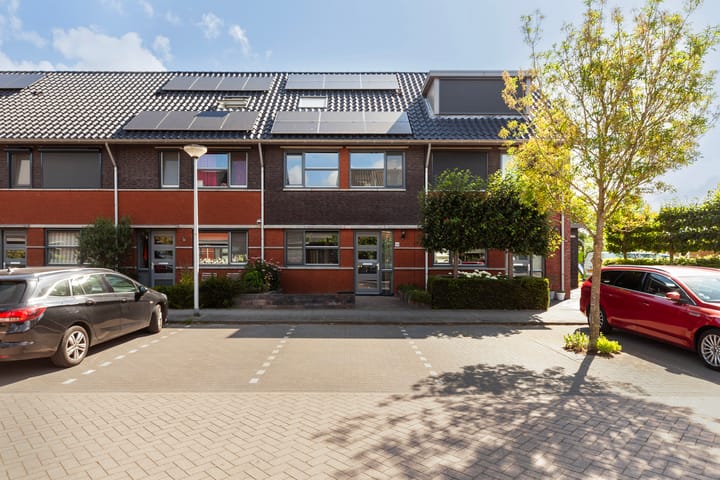 Ocker Repelaerstraat 44 in Molenaarsgraaf
