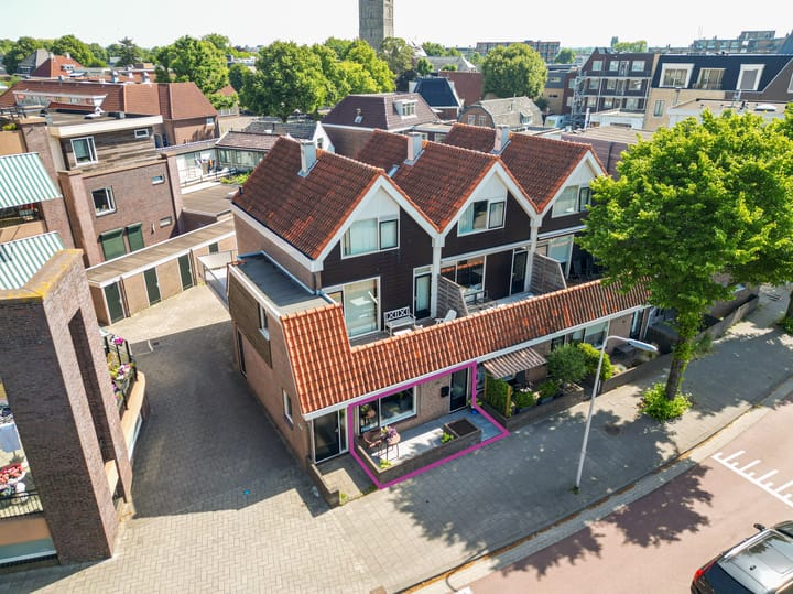 Oegstgeesterweg 3 in Rijnsburg