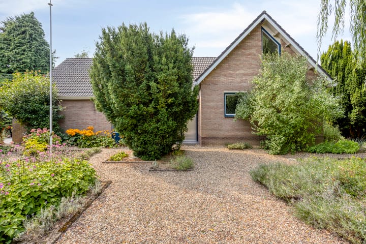 Photo of property Oeslingerstraat 15, Gronsveld