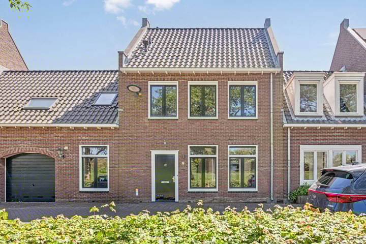 Oesterdam 9 in Hoofddorp foto