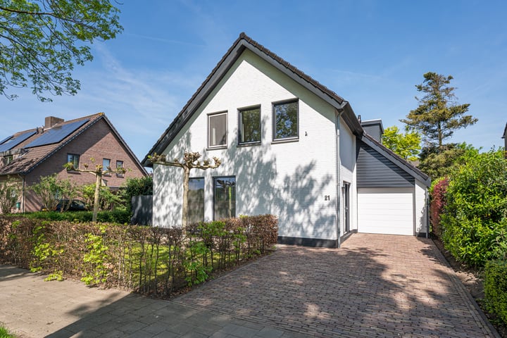 Oetelaarsestraat 21 in Schijndel