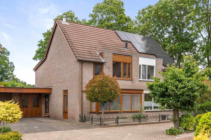 Photo of property Offenbachstraat 9, Twello