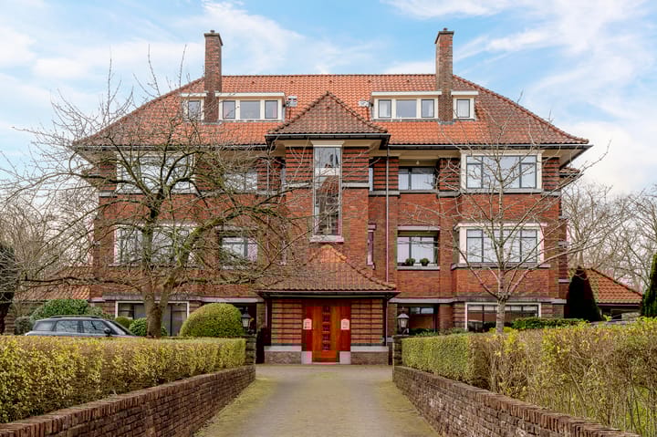 Photo of property Offenberglaan 1-25A, 's-Gravenhage