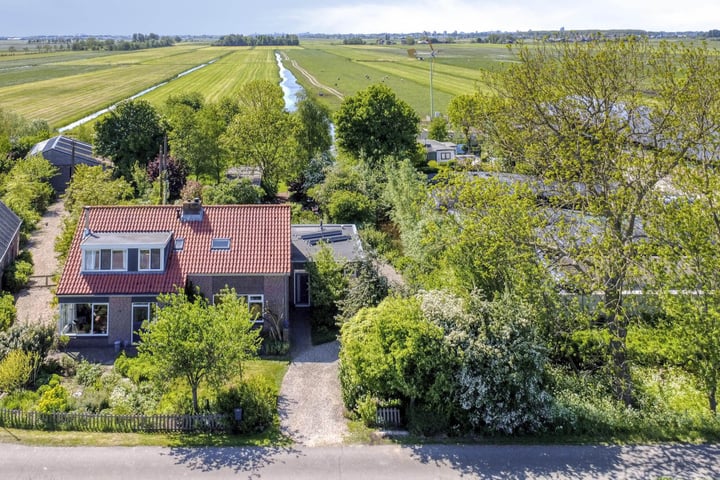 Ofwegen 15 in Woubrugge