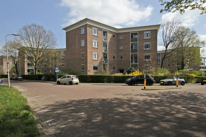 Photo of property Okeghemlaan 1, Breda