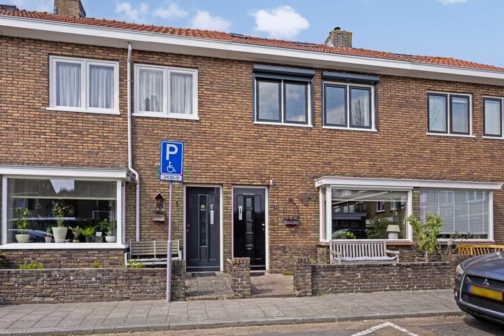 Okmastraat 3 in Kampen