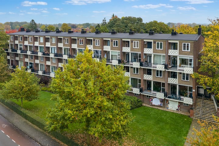 Oldenzaalsestraat 224 in Enschede Foto