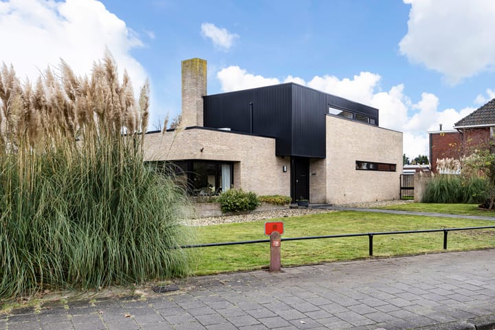 Oldenzaalsestraat 380 in Enschede