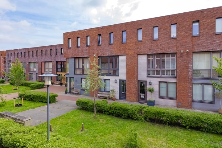 Olijfboomhof 10 in IJmuiden