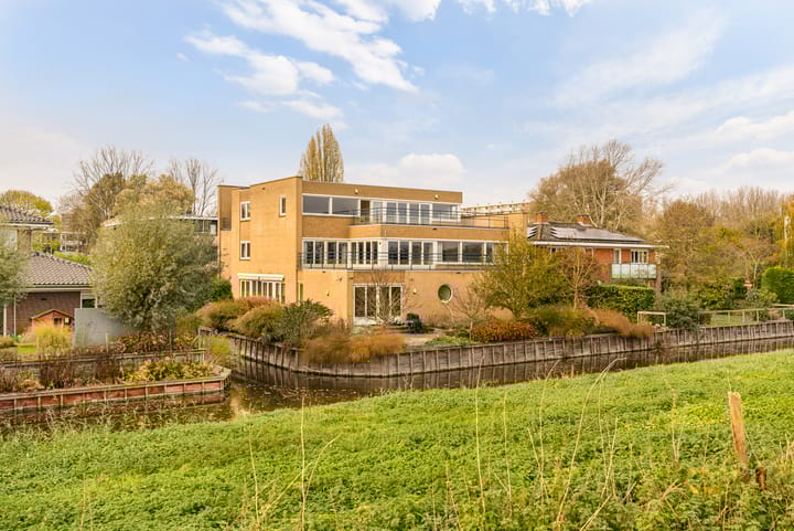 Olympiadelaan 16 in Amstelveen