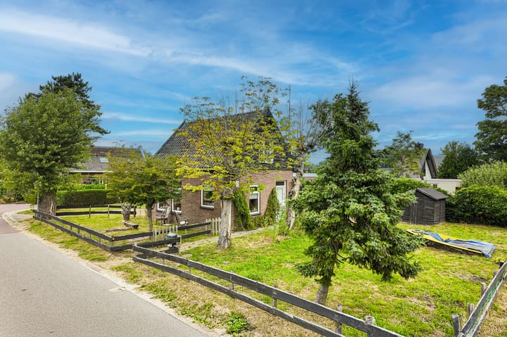 Photo of property Omloop 41, Schoorl
